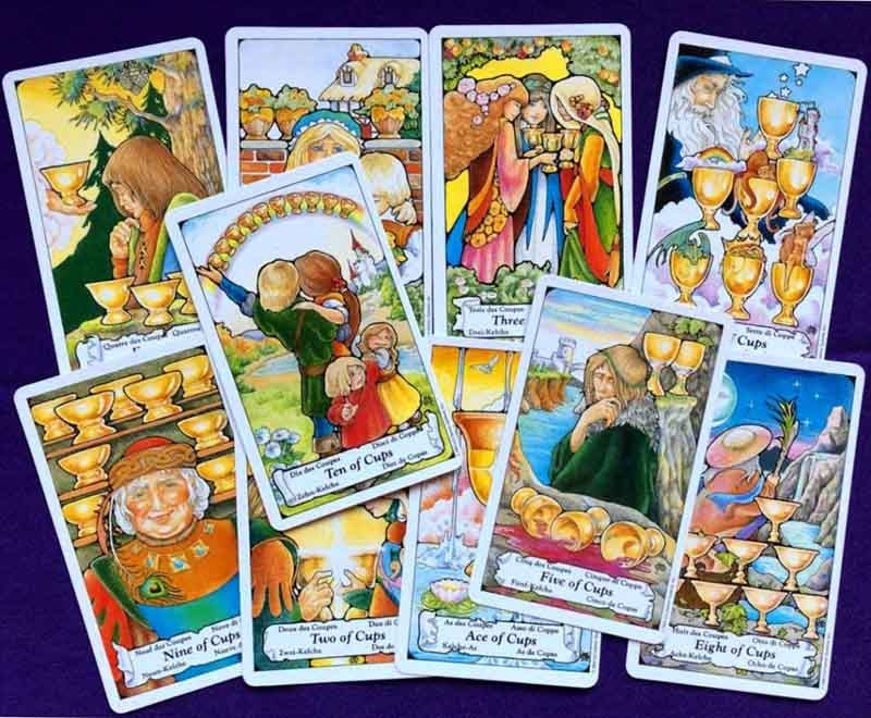 Sự kết hợp giữa 10 Of Cups và các lá bài quan trọng khác