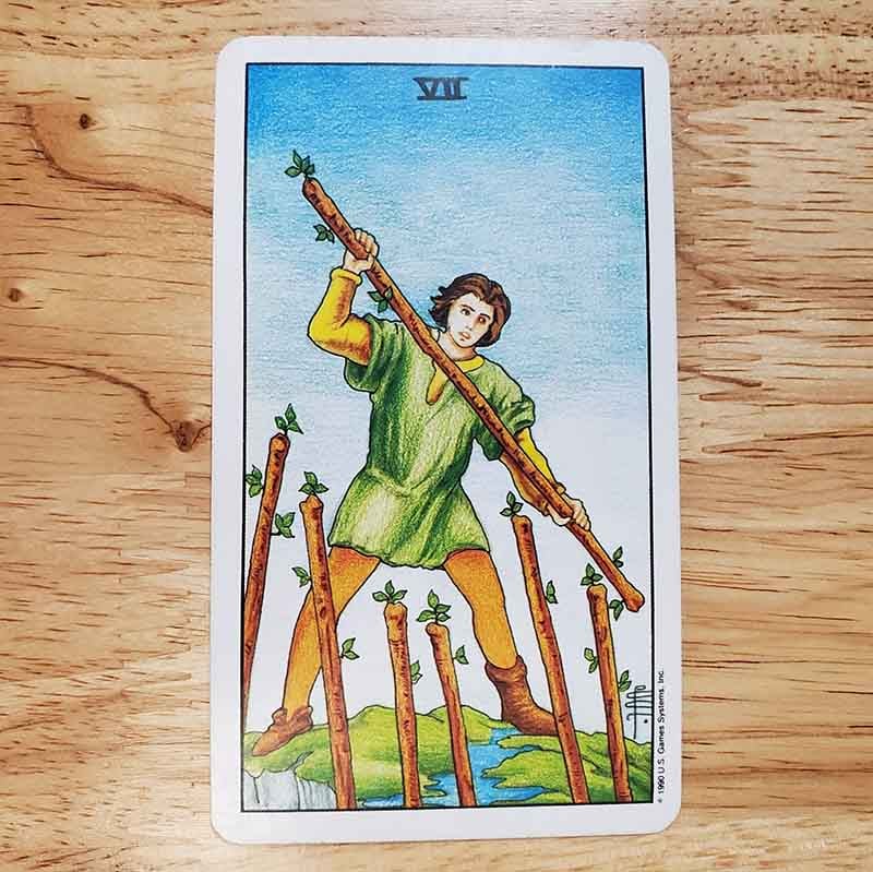 Kết hợp lá 7 Of Wands với các lá bài khác