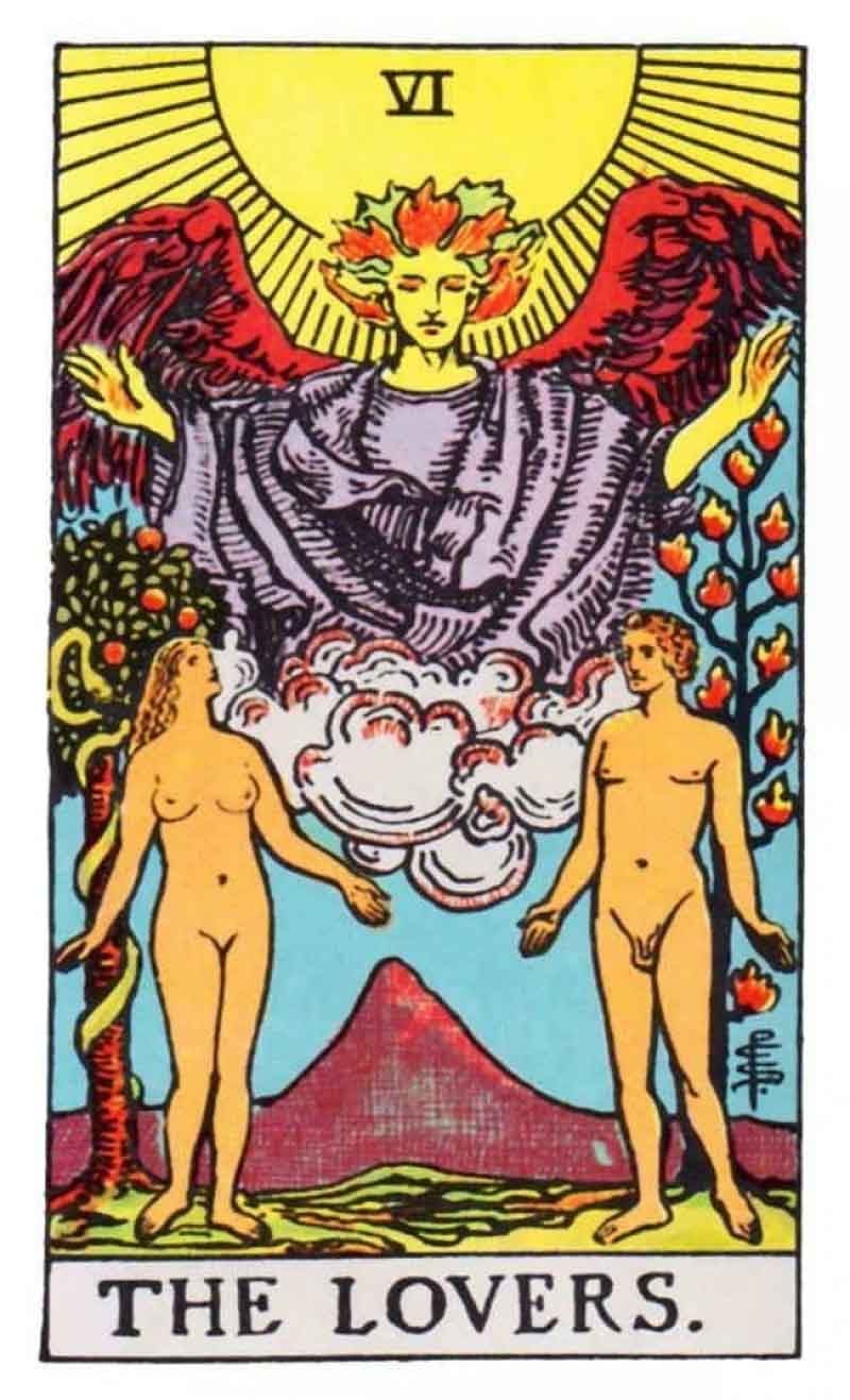 Giải mã hình ảnh và biểu tượng của The Lovers