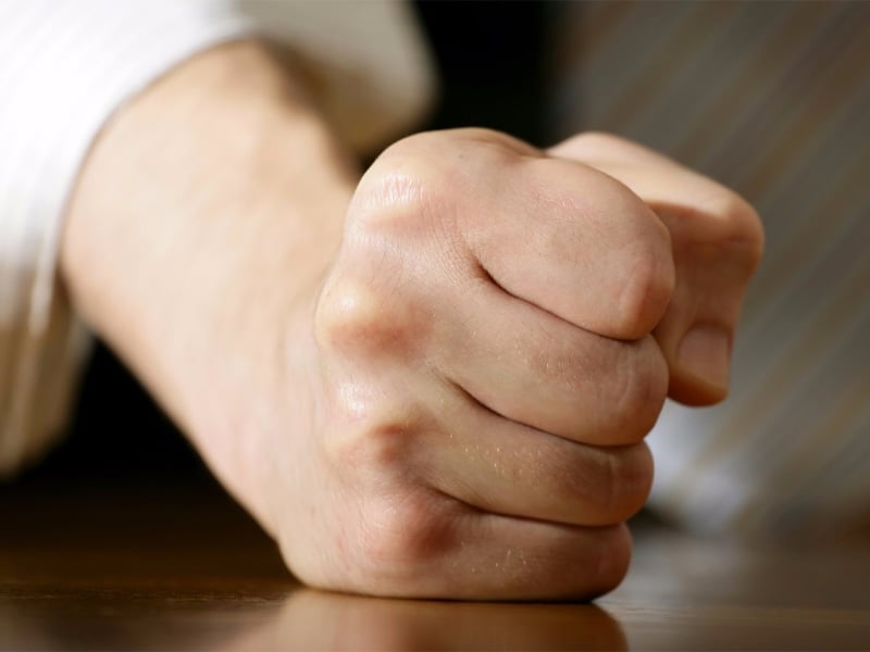 sao tử đi c&ugrave;ng c&aacute;c sao xấu