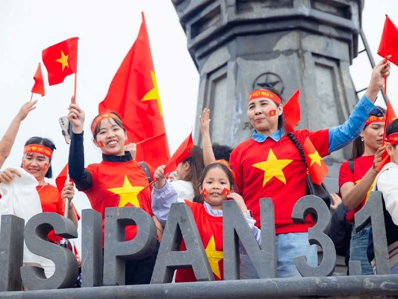 sao thi&ecirc;n hư cung huynh đệ