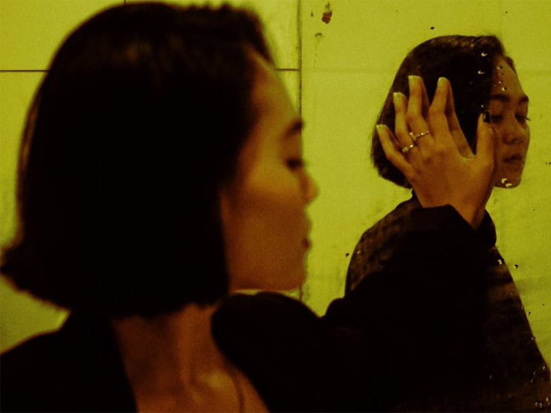 cung mệnh v&ocirc; ch&iacute;nh diệu cho thấy cuộc sống kh&oacute; khăn
